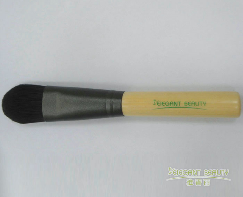 鼻影刷刷头种类都有哪些？出现掉毛是怎么回事呢？