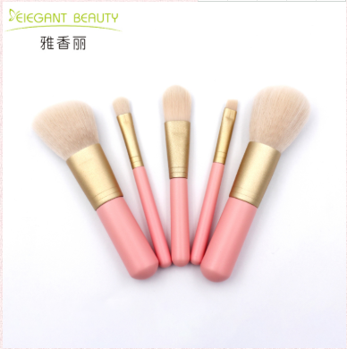 糖心VLOG产精国品免费入在不同场合的应用：打造多变妆容